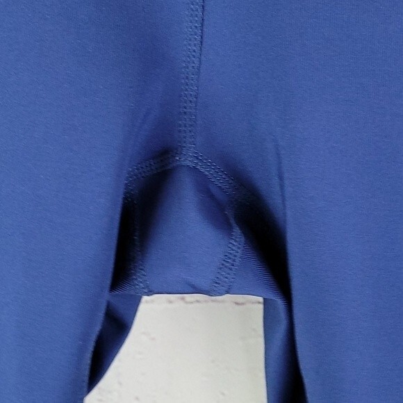 Reebok Blue Stretchy Active Leggings. Size Small - Picture 4 of 6
